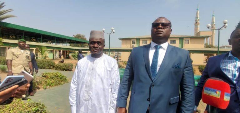 Dialogue. Les forces vives snobent le PM et les religieux