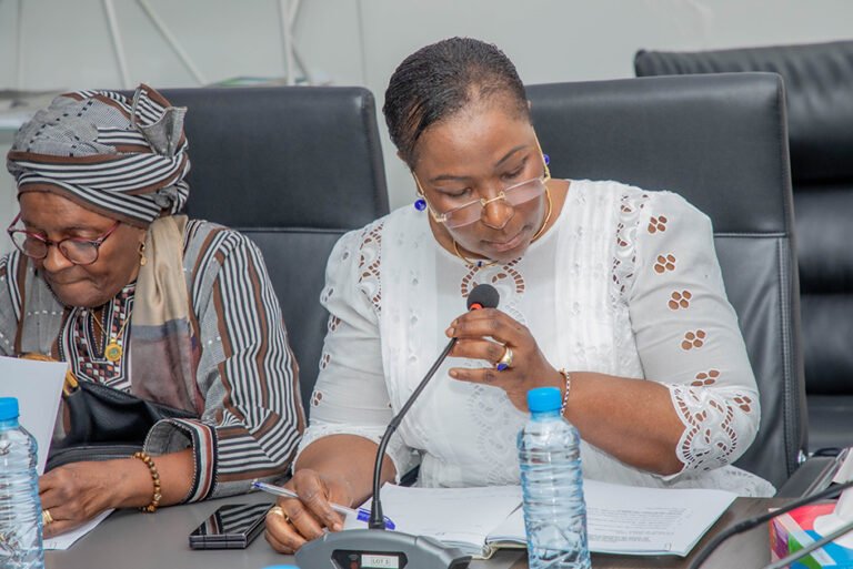 Guinée. Les facilitatrices du cadre de dialogue souhaitent quitter leurs postes
