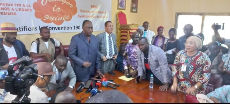 Guinée. Le mouvement syndical invité aux négociations tripartites