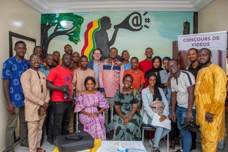 ABLOGUI lance l&rsquo;acte 2 du concours de vidéo “filme la guinéenne qui t&rsquo;inspire “