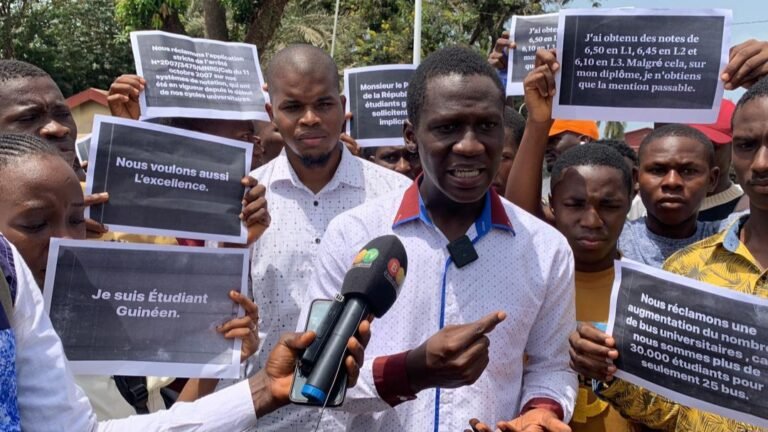 Conakry. Des étudiants arrêtés devant le ministère de l&rsquo;enseignement supérieur