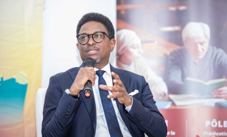 Le ministre Alpha Bacar Barry partage les initiatives de la Guinée pour promouvoir la publication scientifique en Afrique