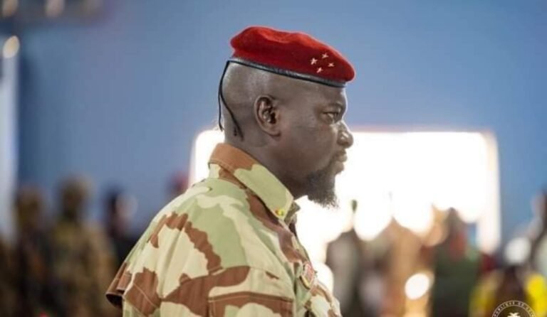 Gal Mamadi Doumbouya face à un nouveau front qui risque de lui… 