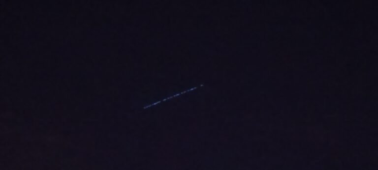 Insolite : des étoiles alignées  survolent le ciel de  Conakry, ce samedi