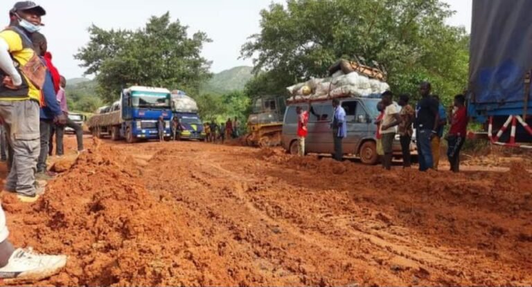 Route Bissikrima-Dinguiraye : des usagers décrivent leur calvaire