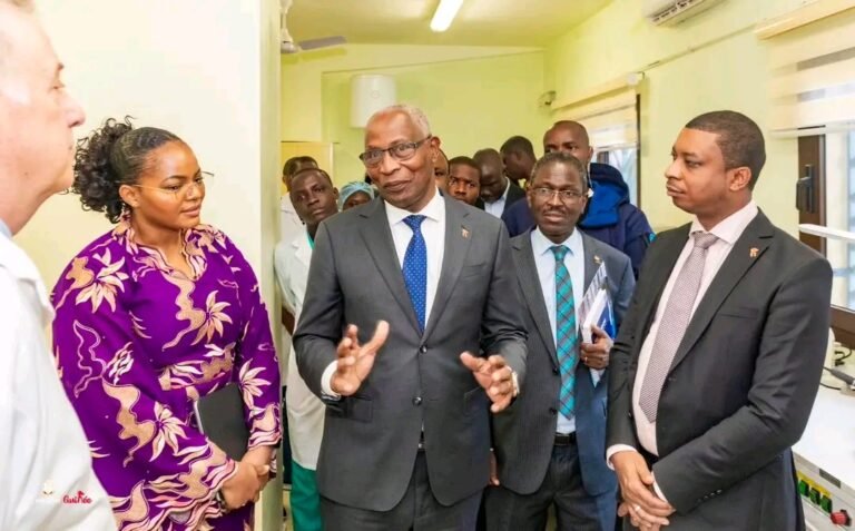 Hôpital Donka : Bah Oury demande le ministère de la santé de faire la reconstruction de l’INSE une priorité 