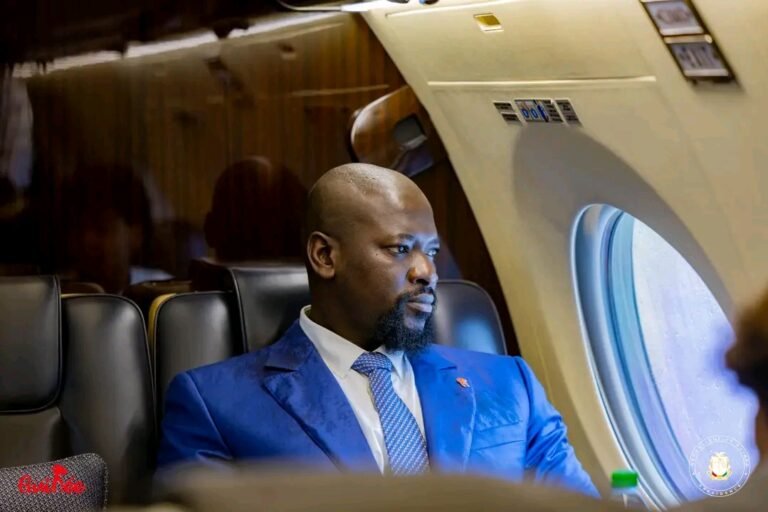 Général Mamadi Doumbouya en route pour Pékin 