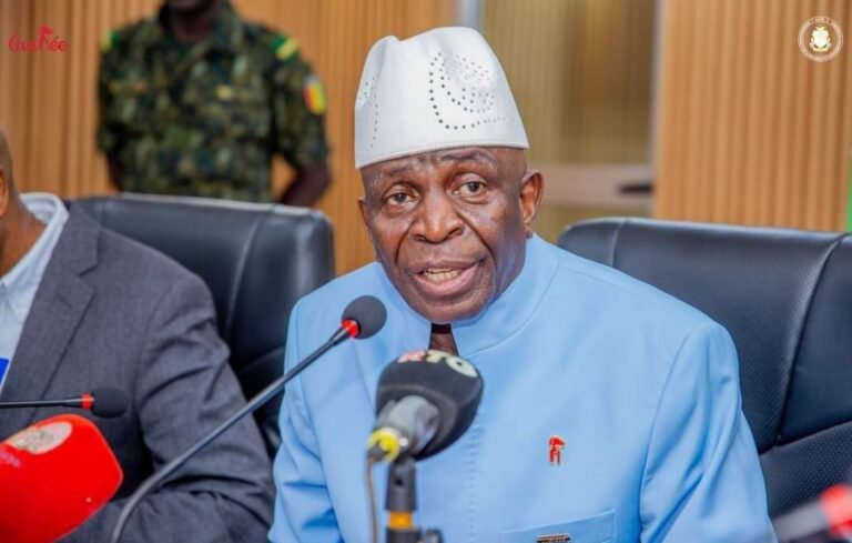 Le ministre Ibrahima K. Condé accuse des présidents de délégation spéciale et sous-préfets d&rsquo;avoir violé la loi 