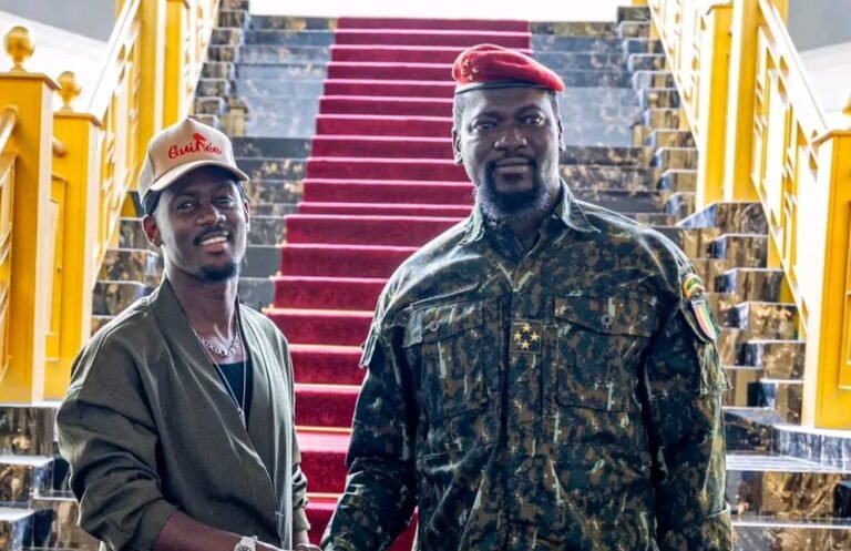 L&rsquo;artiste Black M fait une demande à Mamadi Doumbouya pour son projet 