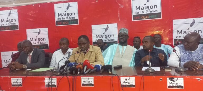 L&rsquo;union sacrée des Forces vives de Guinée demande une concertation avec le CNRD 