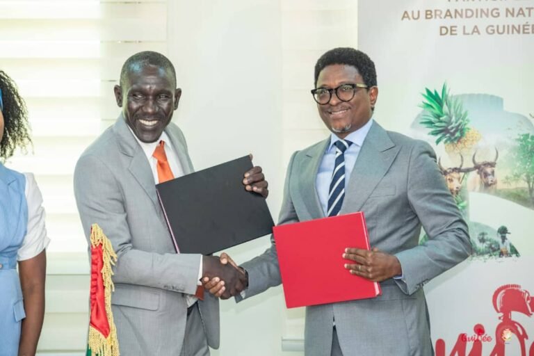 La Guinée introduit une assurance responsabilité civile pour les étudiants : une première dans le secteur de l&rsquo;éducation 