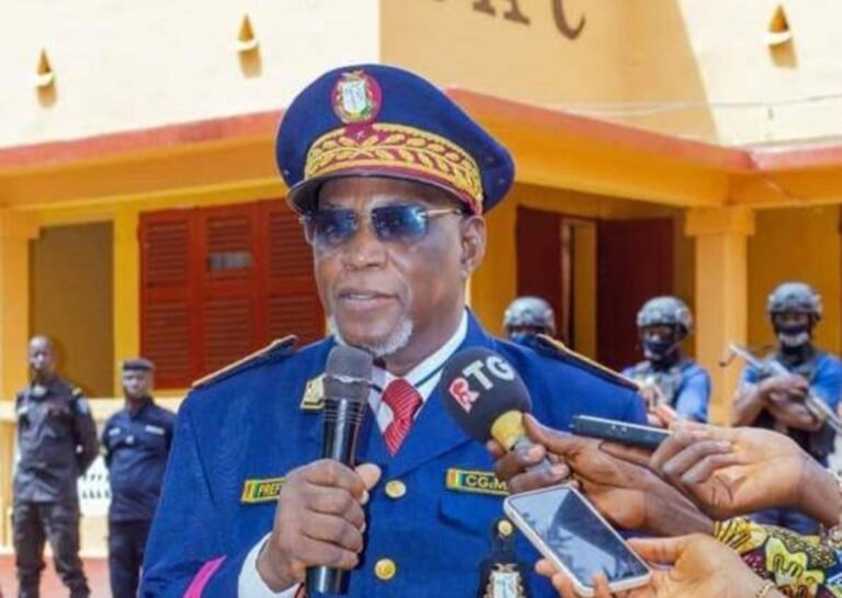 Siguiri. Le préfet Maramani Cissé limogé et remplacé par Colonel Douramodou Keïta 