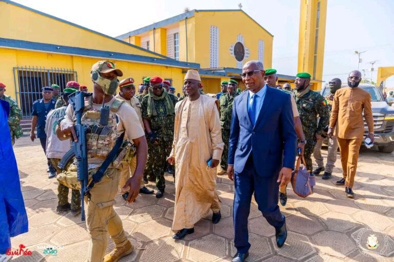 Le PM Bah Oury fait le compte-rendu de sa mission de N&rsquo;zérékoré 