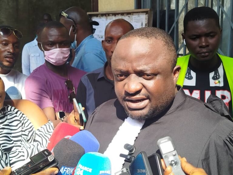 Condamnation d’Aliou Bah : “c&rsquo;est un coup dur pour la démocratie guinéenne”, avocat 