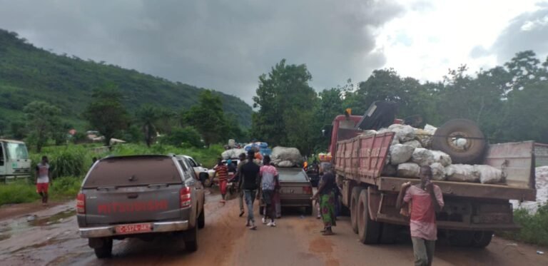 Kindia : Deux (02)  morts et des dégâts matériels dans un accident de la circulation à Yombokhouré