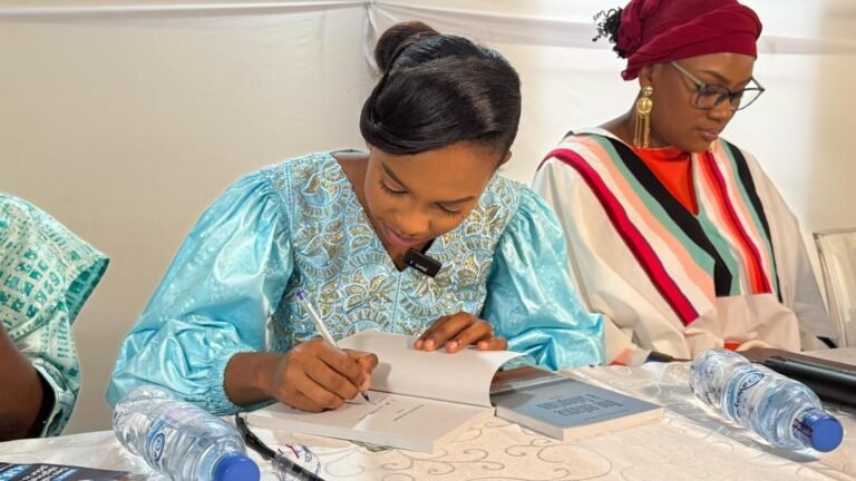 “Une enfance à Soloprimo » de Thierno Mariama Baldé officiellement dédicacé à Conakry 