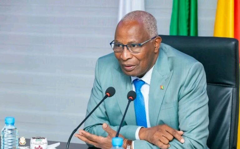 Enrôlement massif : le PM Bah Oury met la pression sur les citoyens 