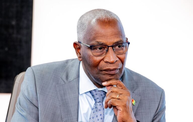 Guinée face à la crise de liquidité: Bah Oury tente de rassurer 
