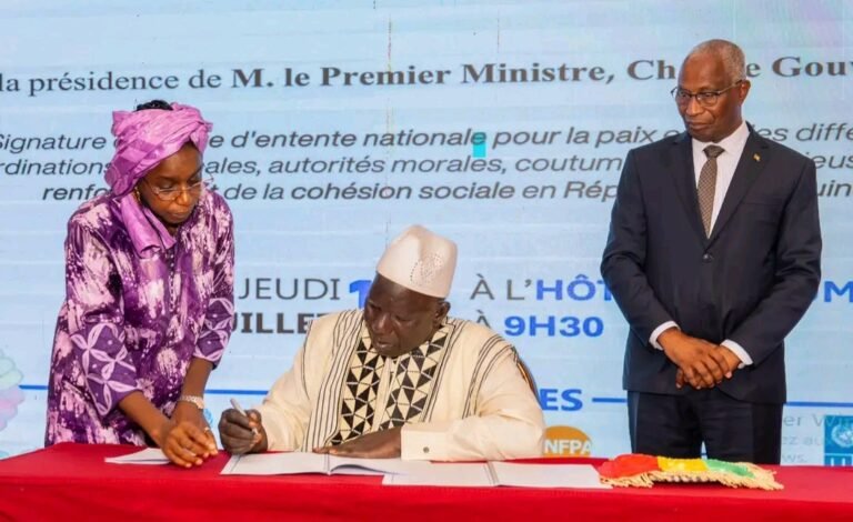 Cohésion sociale : signature d&rsquo;un pacte d&rsquo;entente pour la paix en Guinée 