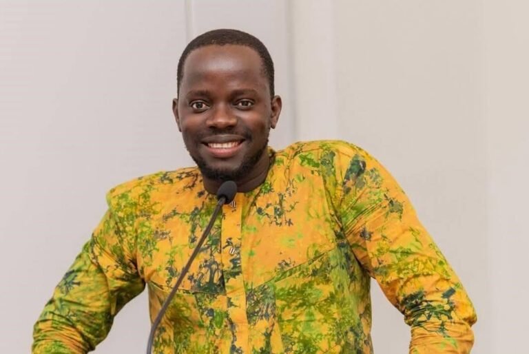 A ceux qui découragent les étudiants en journalisme ! (Babanou Timbo CAMARA)