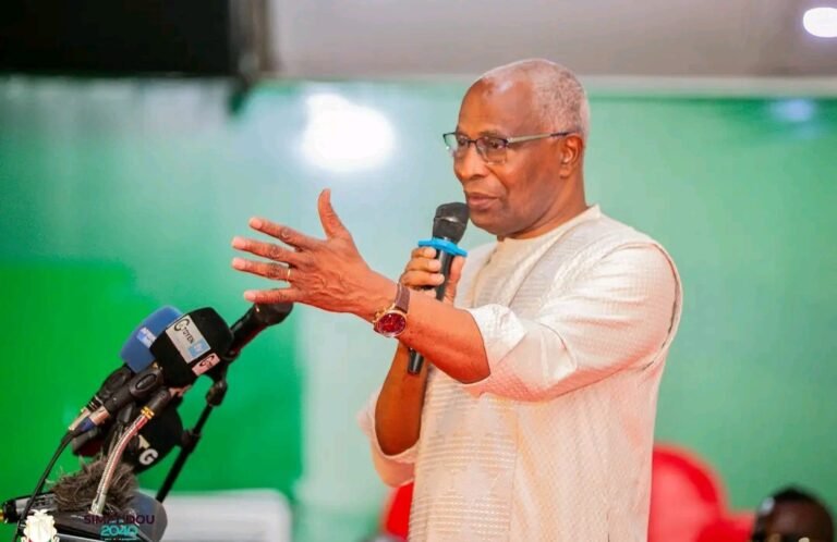 Face à l’insalubrité à Conakry, Bah Oury annonce une “révolution” de l’assainissement