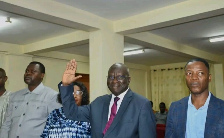 Guinée. L’ONASUR prête serment et promet un référendum « équitable et régulier »