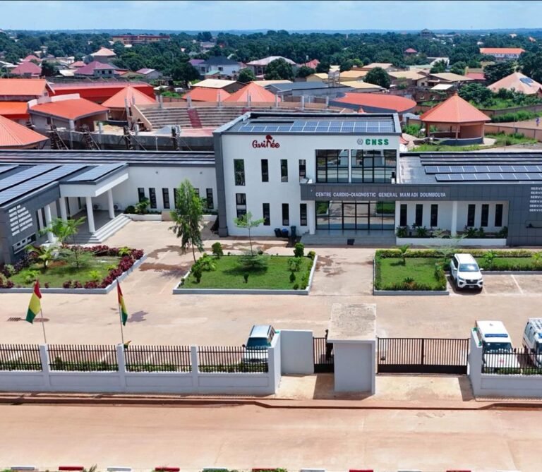 La CNSS met en service l’IRM haut champ 1,5 Tesla au Centre Cardio-Diagnostic Général Mamadi Doumbouya de Kankan