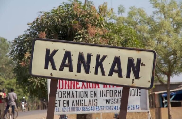 Kankan : sur institution de Djiba Diakité, les rassemblements sont interdites dans la ville 