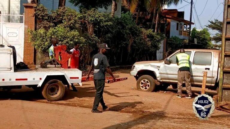 Conakry : La Police Nationale lance une vaste opération de déguerpissement sur l’axe Nongo–Cosa