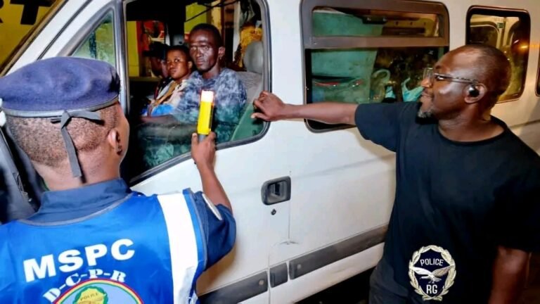Sécurité routière : une campagne de dépistage de l’alcoolémie menée à Conakry 