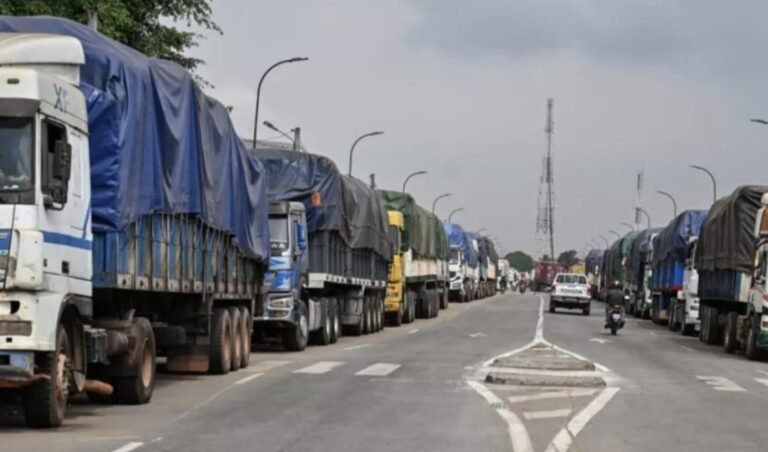 Circulation routière : levée temporaire des restrictions pour les gros porteurs à Conakry 