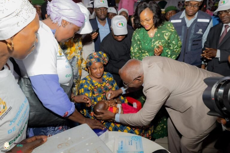 Guinée : un vaste rattrapage vaccinal pour protéger près d’un million d’enfants