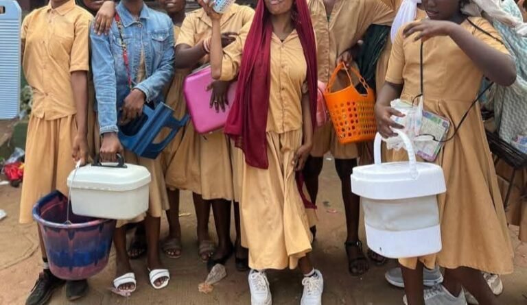Conakry : l’Inspection régionale interdit les « fêtes de couleurs » et les activités non pédagogiques dans les écoles