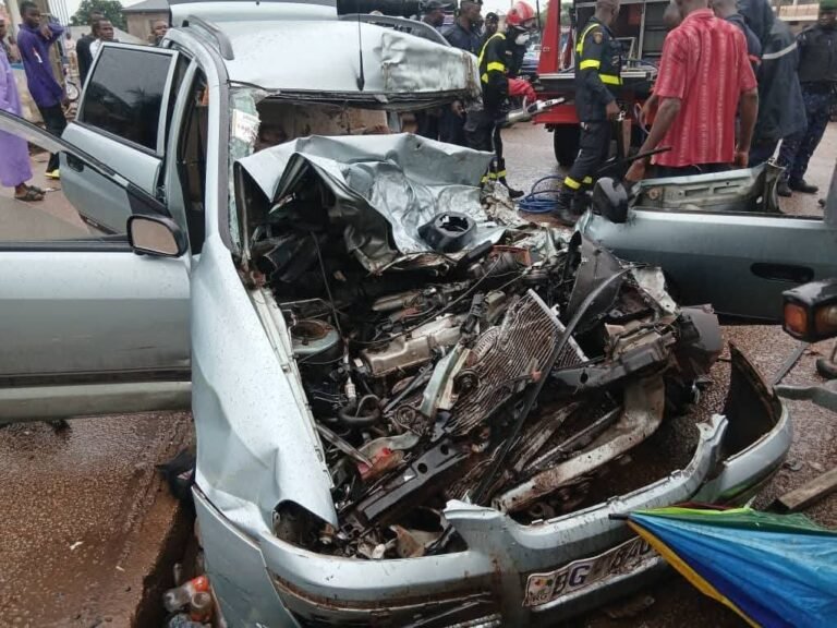 Guinée : deux morts après une collision avec un camion-citerne à Wanindara