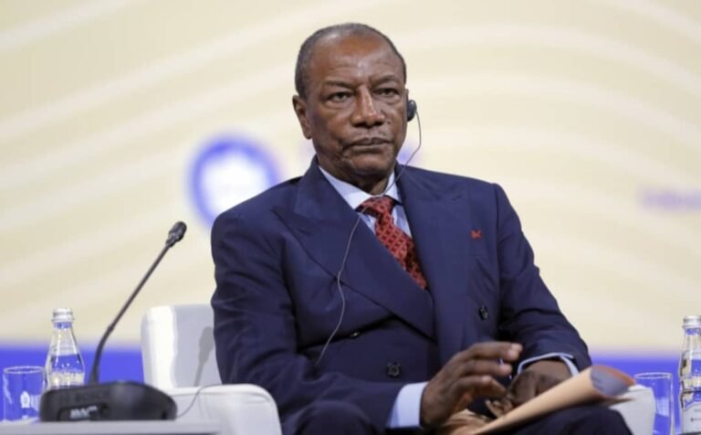 Décès de Hadja Andrée Touré : les condoléances d&rsquo;Alpha Condé 