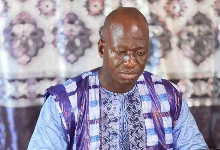 Guinée : le chef de station de la Radio Rurale de Dinguiraye suspendu de ses fonctions