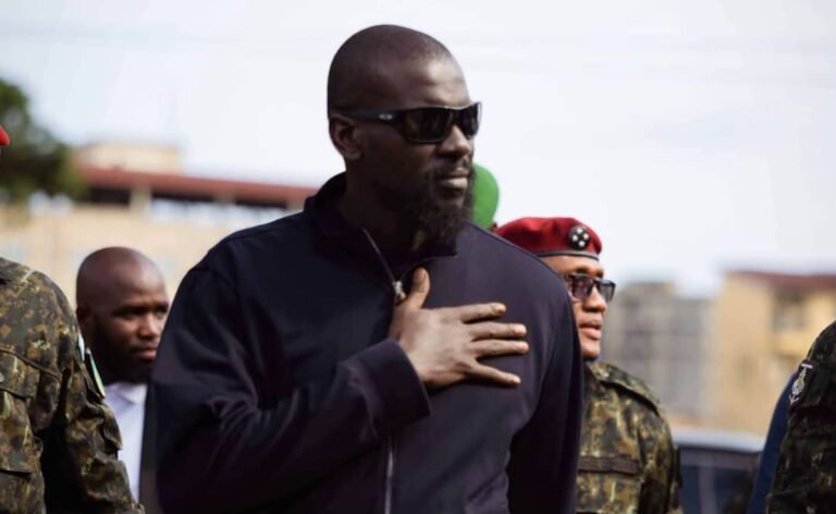 Mamadi Doumbouya : “Le 5 septembre n’est pas un jour de triomphe. C’est un jour de deuil”