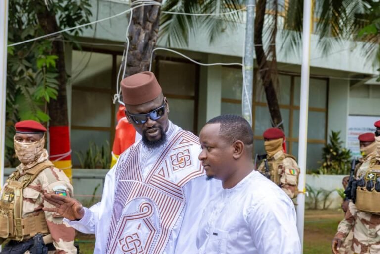 Guinée : Mamadi Doumbouya remanie l’équipe dirigeante du ministère de la Culture et nomme huit cadres
