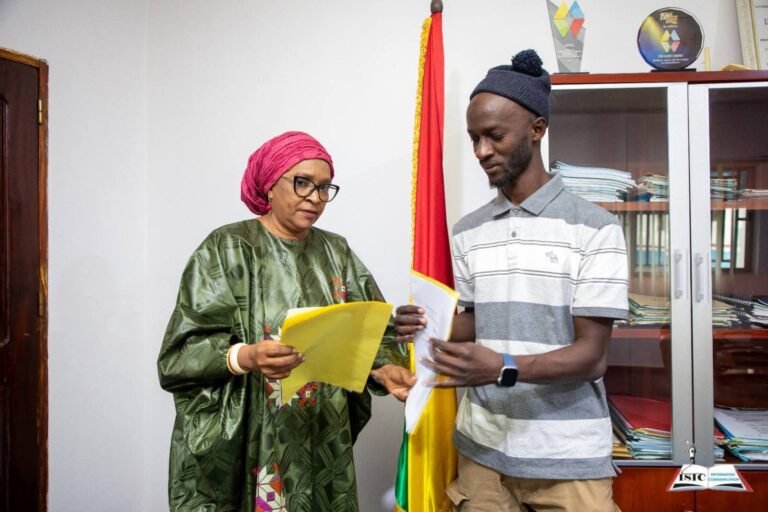 ISIC de Kountia et GuinéeCheck unissent leurs expertises contre la désinformation en Guinée